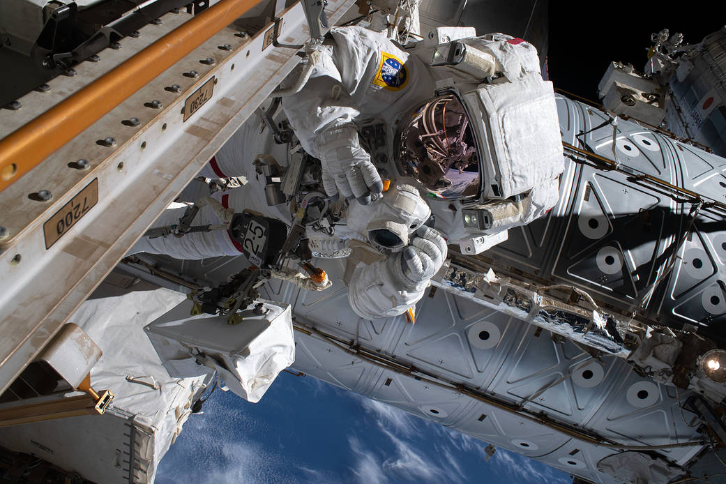 NIKON Z 9 vai para o espaço: astronautas da estação espacial recebem a principal câmera sem espelho full-frame da Nikon Nikon/NASA posts