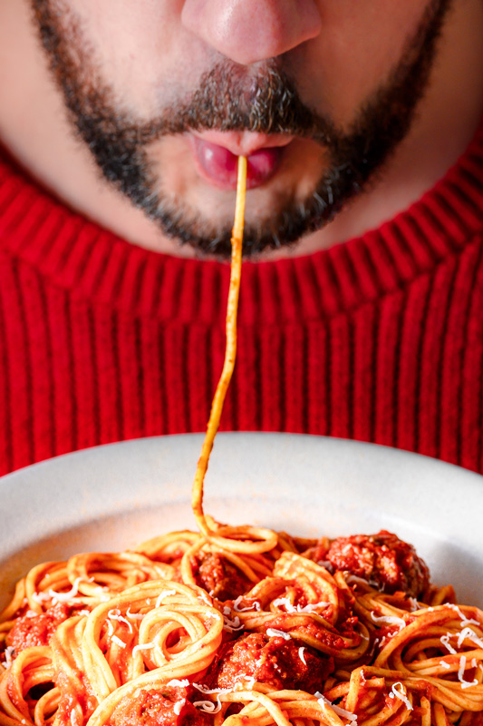 "Yo, yo mismo y yo", 135 mm, 1/125 s, f/8, ISO 650