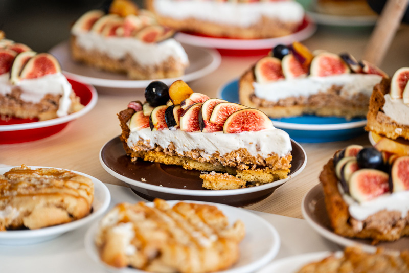 Nikon Z5II - Israel Gutier